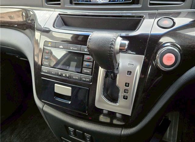 Nissan Elgrand 250 Highway star 2013 full