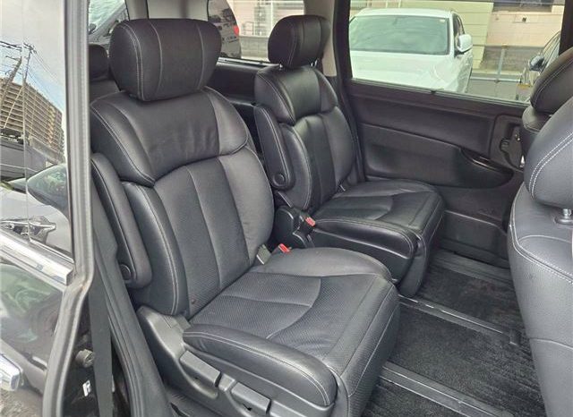 Nissan Elgrand 250 Highway star 2013 full