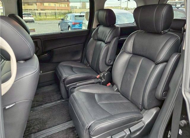 Nissan Elgrand 250 Highway star 2013 full