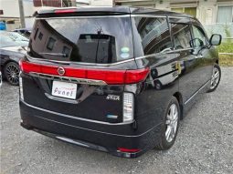 Nissan Elgrand 250 Highway star 2013 full