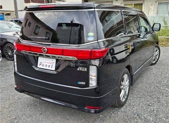 Nissan Elgrand 250 Highway star 2013 full