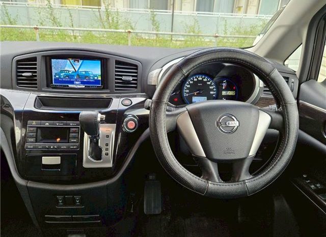 Nissan Elgrand 250 Highway star 2013 full