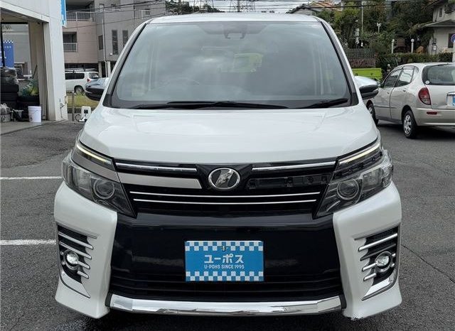 Toyota Voxy ZS Kiramei II 2016 full