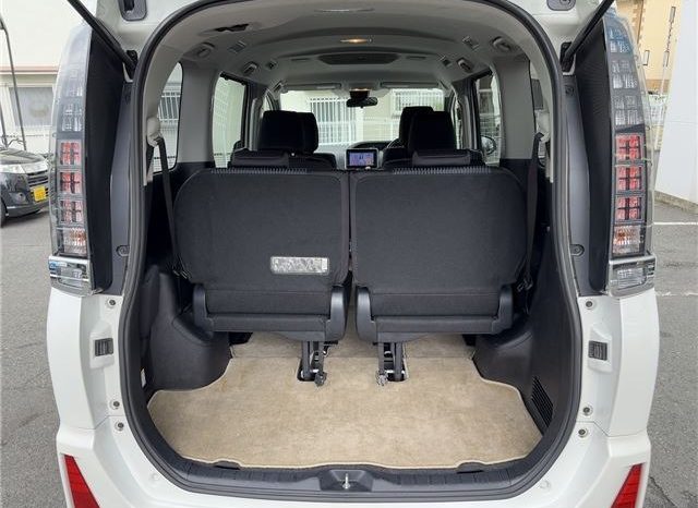 Toyota Voxy ZS Kiramei II 2016 full