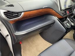 Toyota Voxy ZS Kiramei II 2016 full