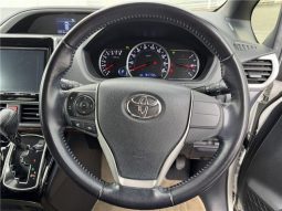 Toyota Voxy ZS Kiramei II 2016 full