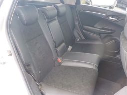 Honda Shuttle Hybrid X Style Edition 2016 full