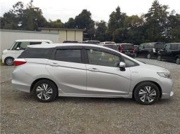 Honda Shuttle Hybrid X Style Edition 2016 full