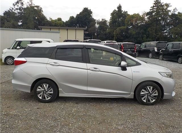 Honda Shuttle Hybrid X Style Edition 2016 full