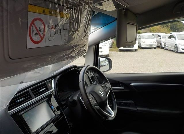 Honda Shuttle Hybrid X Style Edition 2016 full