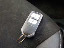 Honda Shuttle Hybrid X Style Edition 2016 full