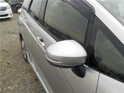 Honda Shuttle Hybrid X Style Edition 2016 full