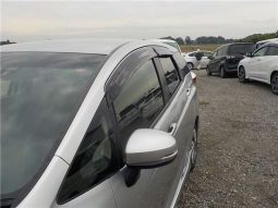 Honda Shuttle Hybrid X Style Edition 2016 full