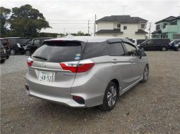 Honda Shuttle Hybrid X Style Edition 2016 full