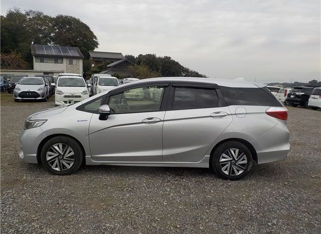 Honda Shuttle Hybrid X Style Edition 2016 full