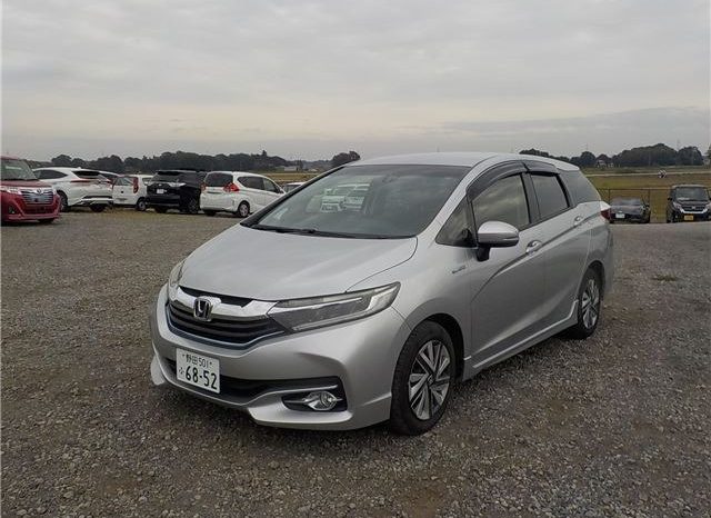 Honda Shuttle Hybrid X Style Edition 2016 full