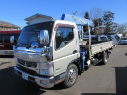 Mitsubishi Fuso Canter 2015 full