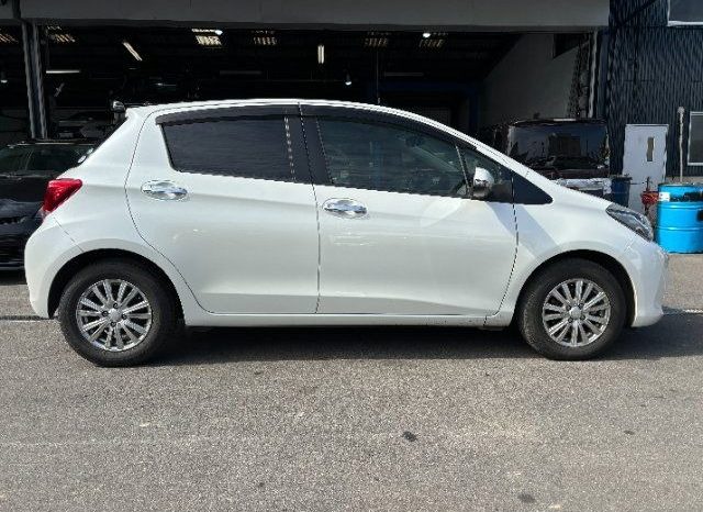Toyota Vitz F LED Edition 2016 full