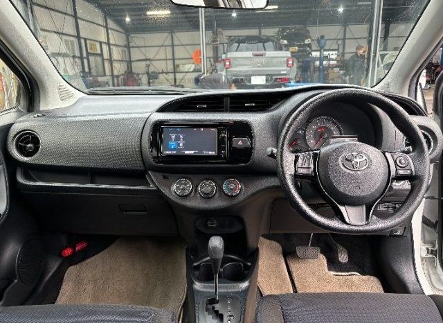 Toyota Vitz F LED Edition 2016 full