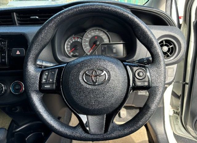 Toyota Vitz F LED Edition 2016 full