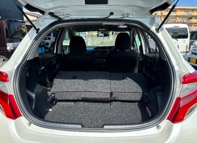 Toyota Vitz F LED Edition 2016 full