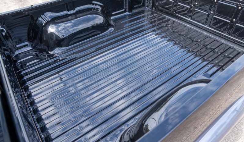 Toyota Hilux 2000 full