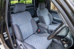 Toyota Hilux 2000 full