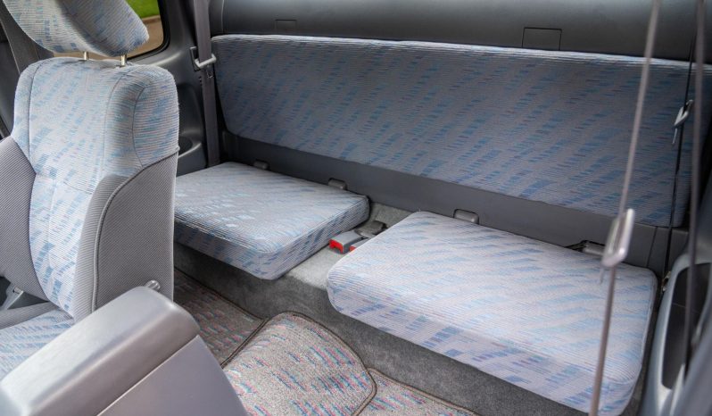 Toyota Hilux 2000 full