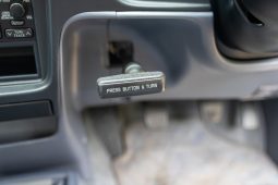 Toyota Hilux 2000 full