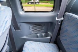 Toyota Hilux 2000 full