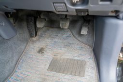 Toyota Hilux 2000 full