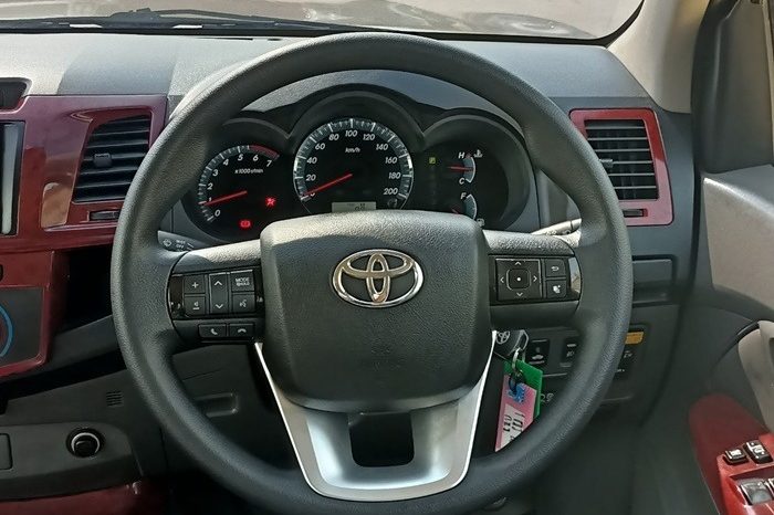 Toyota Hilux Smart CAB 2.7 4WD 2016 full