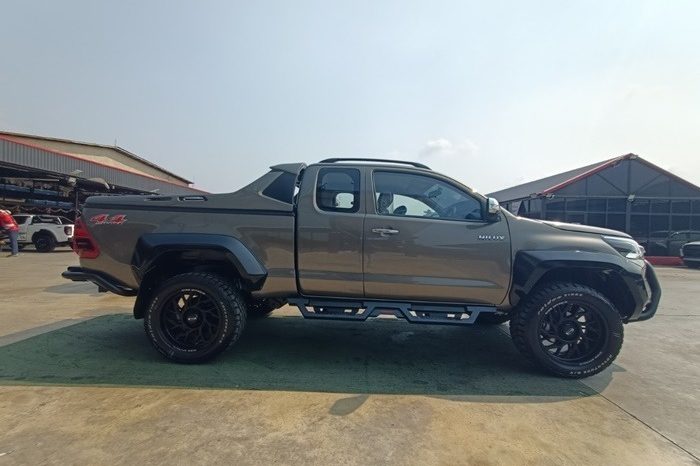 Toyota Hilux Smart CAB 2.7 4WD 2016 full