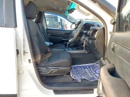 Toyota Hilux Double cab ( 1GD ) 2016 full