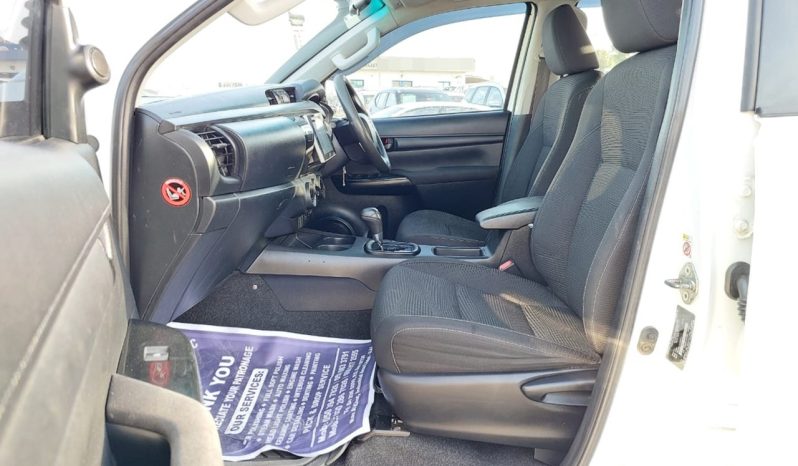 Toyota Hilux Double cab ( 1GD ) 2016 full