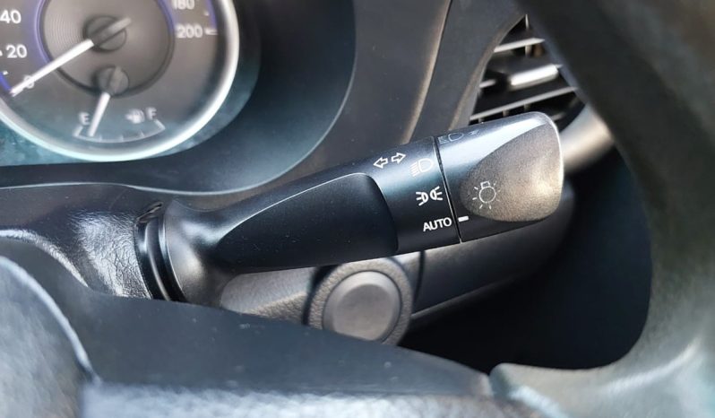 Toyota Hilux Double cab ( 1GD ) 2016 full