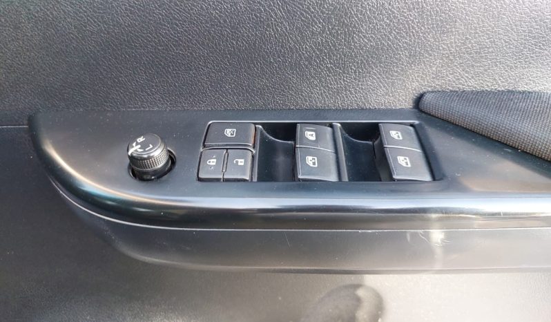 Toyota Hilux Double cab ( 1GD ) 2016 full