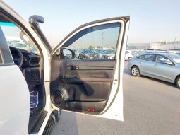 Toyota Hilux Double cab ( 1GD ) 2016 full