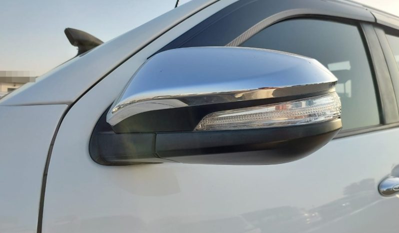 Toyota Hilux Double cab ( 1GD ) 2016 full