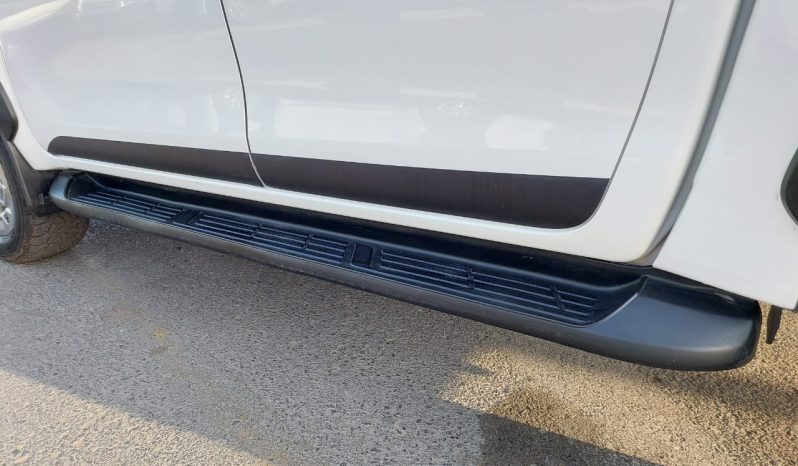 Toyota Hilux Double cab ( 1GD ) 2016 full