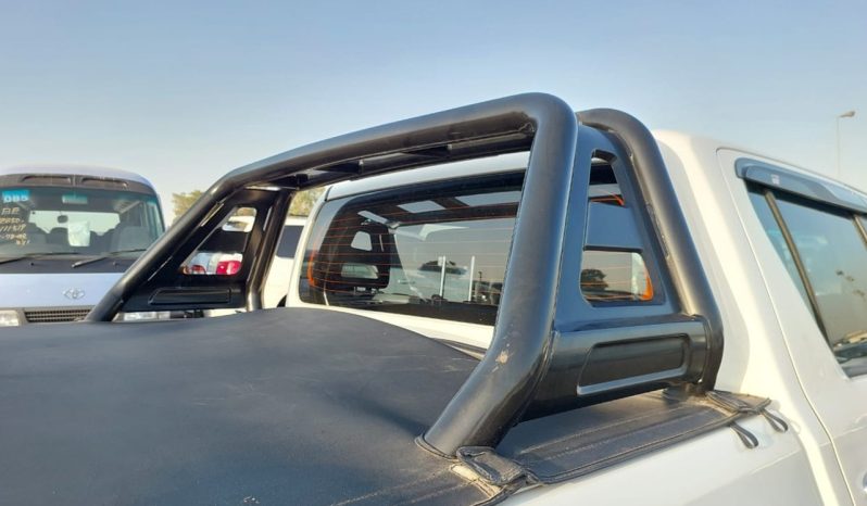 Toyota Hilux Double cab ( 1GD ) 2016 full