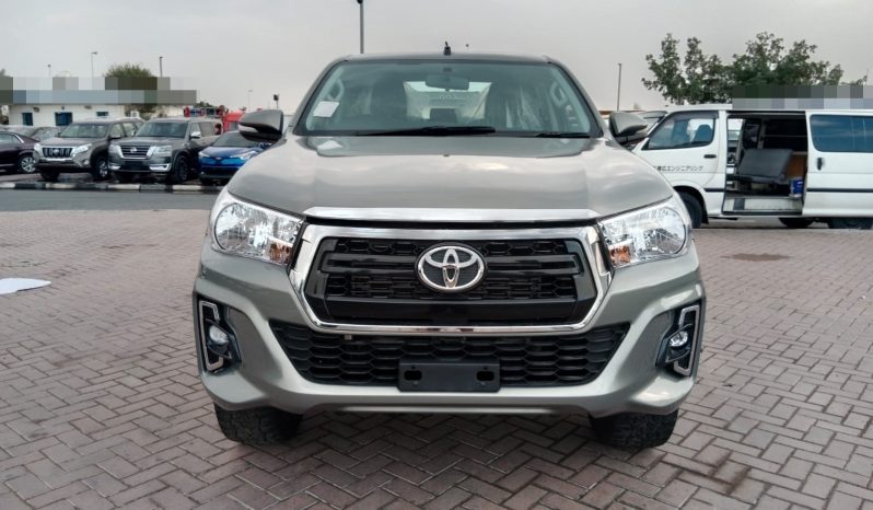 Toyota Hilux SR5 ( 1GD ) 2016 full