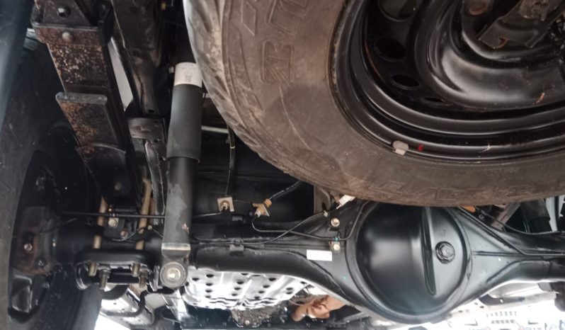 Toyota Hilux SR5 ( 1GD ) 2016 full