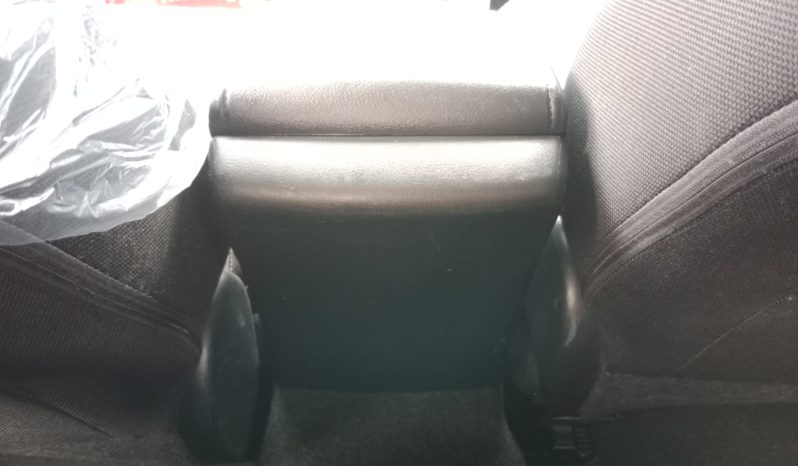 Toyota Hilux SR5 ( 1GD ) 2016 full