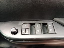 Toyota Hilux SR5 ( 1GD ) 2016 full