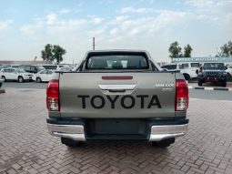Toyota Hilux SR5 ( 1GD ) 2016 full