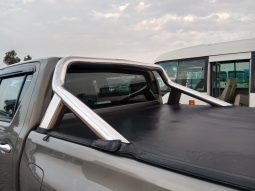 Toyota Hilux SR5 ( 1GD ) 2016 full