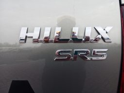 Toyota Hilux SR5 ( 1GD ) 2016 full