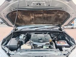 Toyota Hilux SR5 ( 1GD ) 2016 full