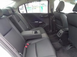 Honda Grace Hybrid EX 2016 full